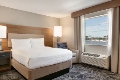 Candlewood Suites Deer Park Hotels in Deer Park