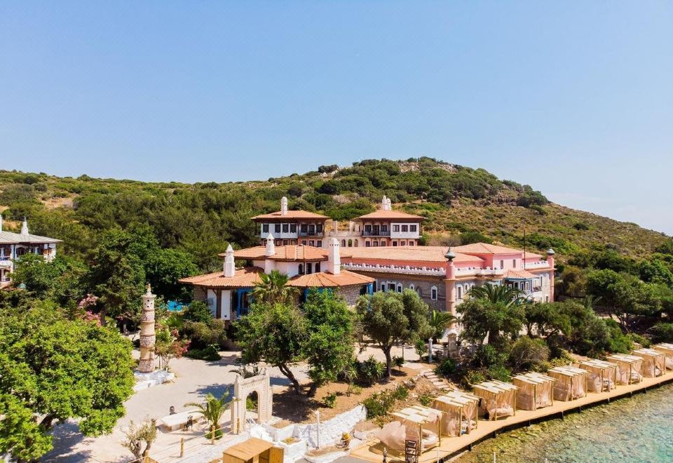 hotel overview picture