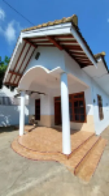 巴紐旺宜立方一號膠囊酒店 鄰近Bukit Sewu Sambang的酒店