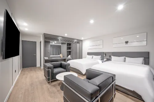 Brown Dot Gumiwonpyeong Branch