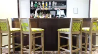 Best Western Priory Hotel - ที่มีบาร์