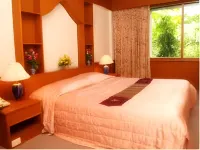 Pailyn Sukhothai Hotel dekat Silapachai Ham Sukhothai