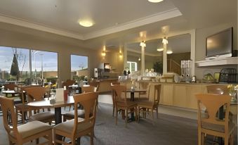 Hawthorn Suites by Wyndham Livermore Wine Country