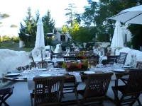 The Country Guesthouse - Bed and Breakfasts