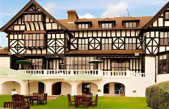 埃爾斯特里莊園酒店