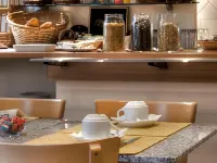 Annecy Hôtel du Nord - petit déjeuner