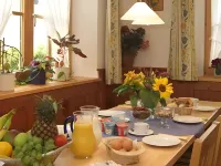 Landhotel und Gasthof Kirchberger Hotels in Wildsteig