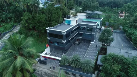Emerald Royal Residency Отели в г. Konnakuzhy