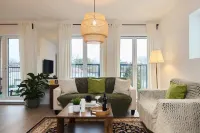 The Wembley Park Arms - Modern 2Bdr Flat with Parking + Balcony