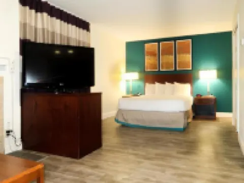 Tysons Corner Suites, A Baymont by Wyndham Các khách sạn ở Tysons