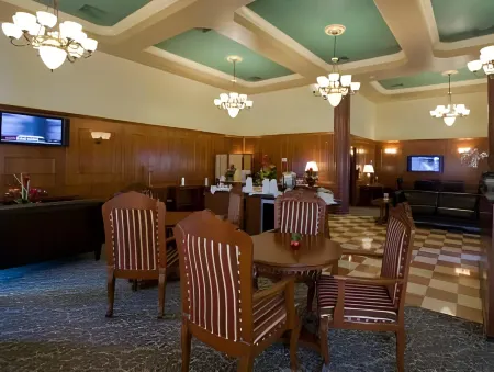 Windward Passage Hotel Отели рядом с достопримечательностью «Форт Крисчен»