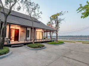 Laekhong River Resort