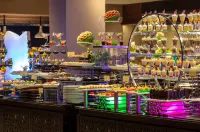 Earl's Regency Hotel - breakfast