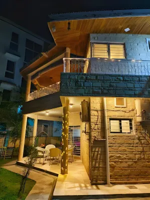 SB Rest House Hotels in Murree Tehsil