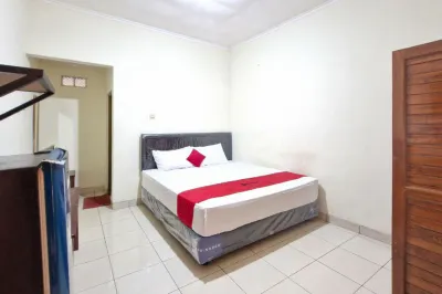 Reddoorz at Griya Kampar Madiun Отели в г. Мадиун