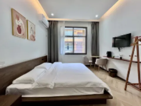 Foping Yueke New Residential Hotel