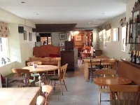 The Royal Oak Burford - parking