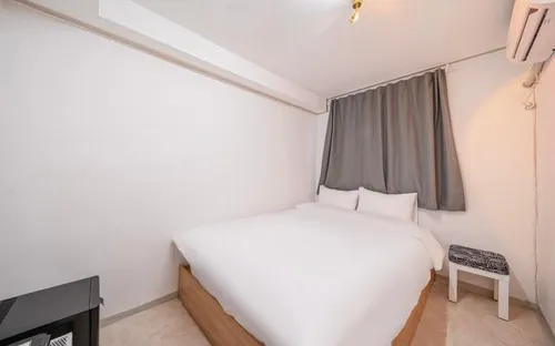 Changwon Masan Petit Hotel