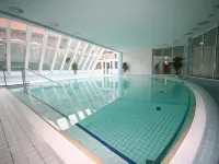 Kaiserhof Victoria Hotels in Elfershausen