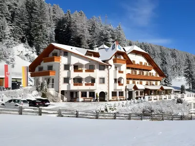 Granpanorama Wellnesshotel Sambergerhof Superior Hotels in Sarntal