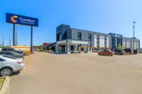 埃文斯維爾機場舒適酒店 - 停車場