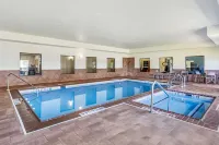 Comfort Suites Merrillville Near US 30 Hotels in Merrillville