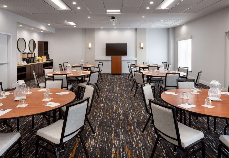 5. 하얏트 플레이스..