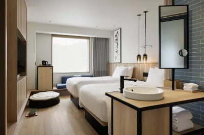 Fairfield by Marriott Gifu Seiryu Satoyama Park Hôtels à proximité de la JR Mino-ota station
