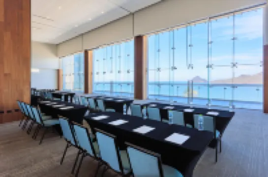 Courtyard Mazatlan Beach Resort