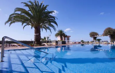 Ocean Gardens Hotel di São Gonçalo