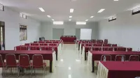 New Mountain Springs Hotel & Resort