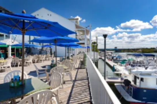 Pier House 60 Clearwater Beach Marina Hotel