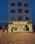 Hotel Magnet by Wishotel Hotels in Gokanya