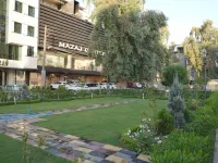 Noor Land Hotel Hotels near Firdos Square