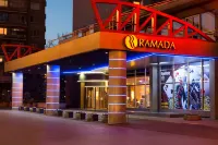 Ramada by Wyndham Sofia City Center Hotel in zona Fontana In Piazza Atanas Burov
