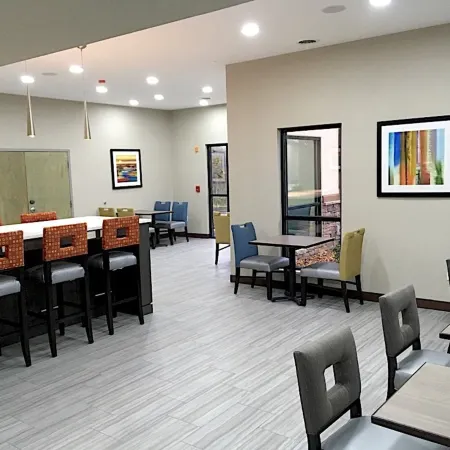 Baymont by Wyndham Clarksville