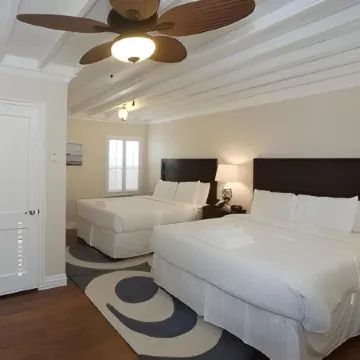 Beach Bungalow Inn and Suites