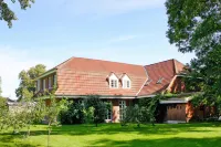 Apartment Near Wismar & Baltic Sea Beaches Hotels in 