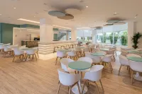 Ponient Pirámide Salou by PortAventura World - breakfast