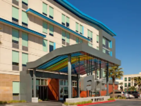Aloft Ontario-Rancho Cucamonga Hotels in San Bernardino County