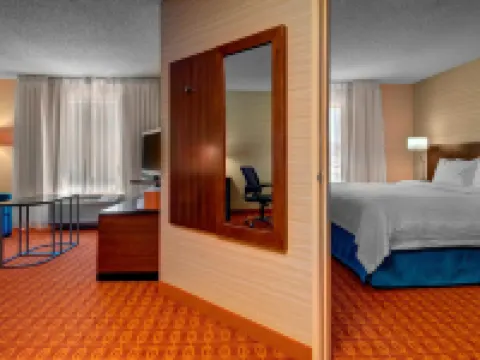 フェアフィールド イン & スイーツ フォート ワース I-30 ウエスト ニア NAS JRB フォートワースのホテル