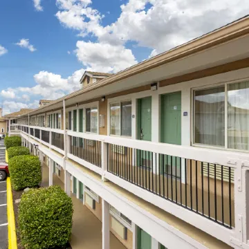 Best Western Fallon Inn  Suites