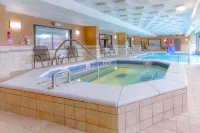 Heritage Inn & Suites St Louis Fenton, Trademark by Wyndham Hotel a Fenton