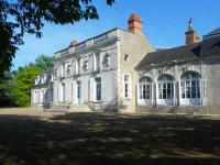 Château de Colliers Hotels in Chambord