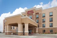 Hampton Inn & Suites Watertown فنادق في واترتاون