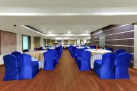 The Royal Melange Beacon