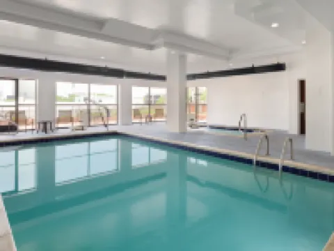Hampton Inn & Suites Denver-Cherry Creek Hotels in Glendale