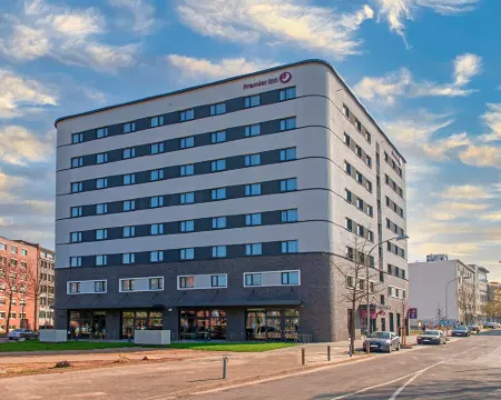Premier Inn Saarbrucken City Congresshalle Hotel Hotels in Saarbruecken