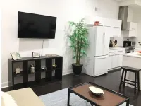 Spacious 3BD 2BA Jacuzzi near Convention Center