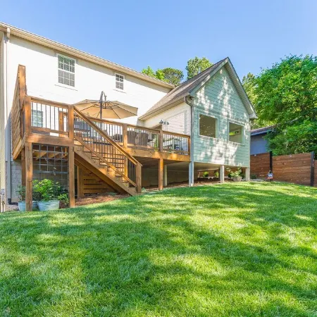 Tranquil Downtown Retreat - 4 Minutes to Aquarium & Coolidge Park!